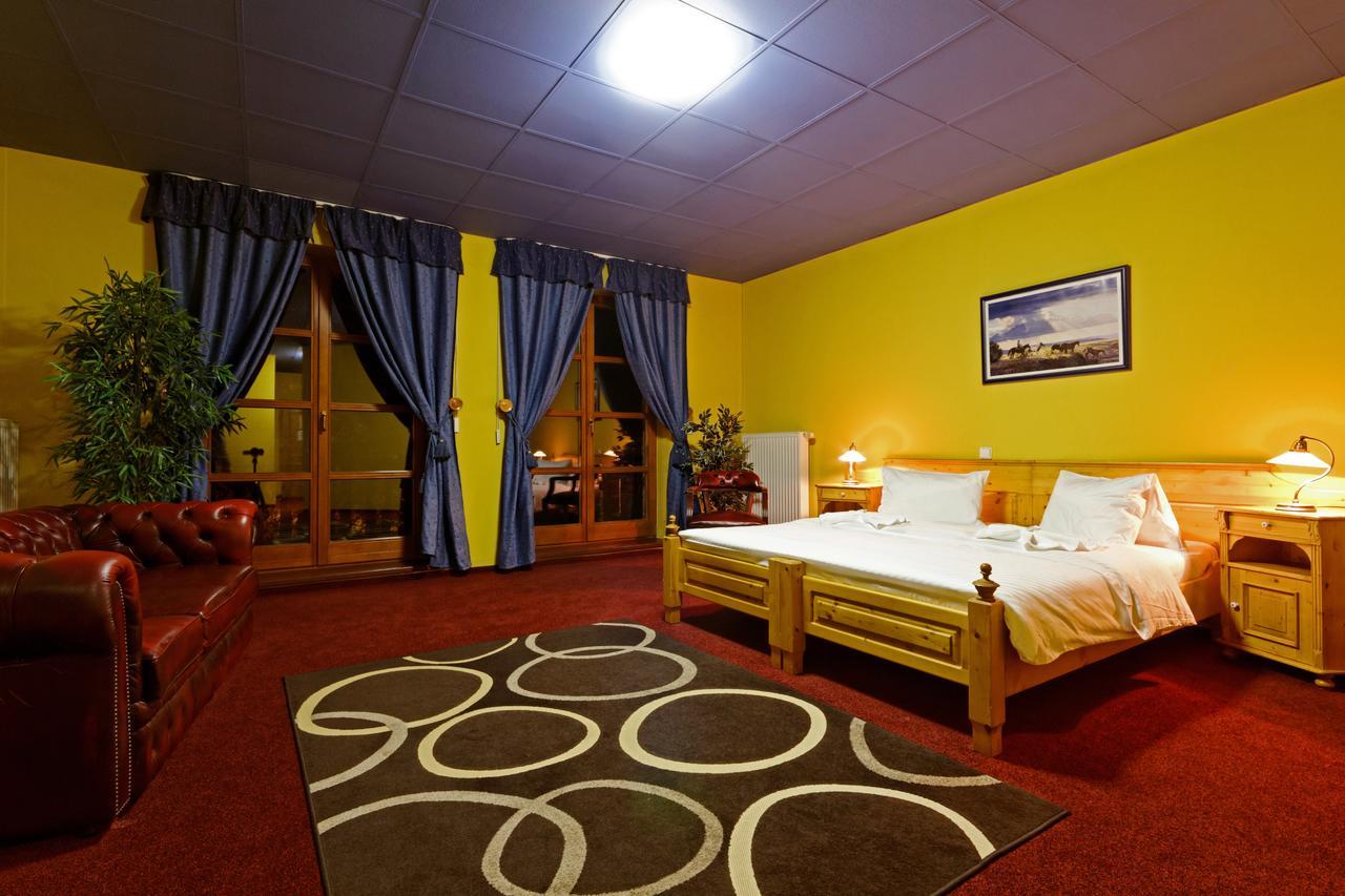 Casino & Hotel Eldorado Ceska Kubice Eksteriør bilde